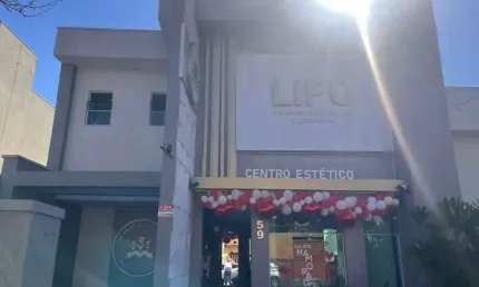 Prédio comercial para venda com 8 salas no centro de Mogi das Cruzes.
