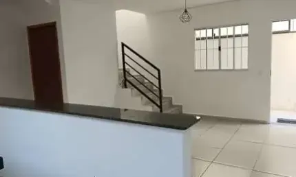 Sobrado para venda com 2 dormitórios no condomínio nilo 2 em césar de souza.