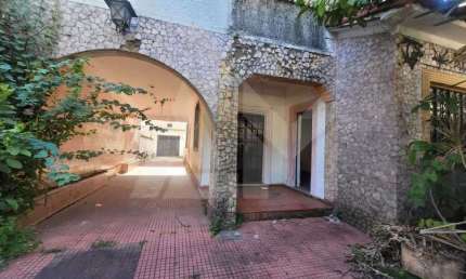 Casa com 3 quartos à venda na Rua Luís Guimarães, Vila Isabel, Rio de Janeiro, 309 m2 por R$ 400.000