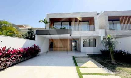 Casa em condomínio fechado com 4 quartos à venda na Rua Ivaldo de Azambuja, Barra da Tijuca, Rio de Janeiro, 502 m2 por R$ 5.200.000