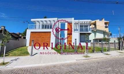 Casa com 3 quartos à venda na Rua Marcílio Orestes Tonet, 160, Salgado Filho, Caxias do Sul por R$ 1.790.000