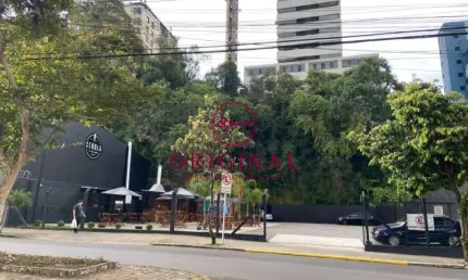 Terreno à venda na Avenida Júlio de Castilhos, 1713, Lurdes, Caxias do Sul por R$ 3.300.000