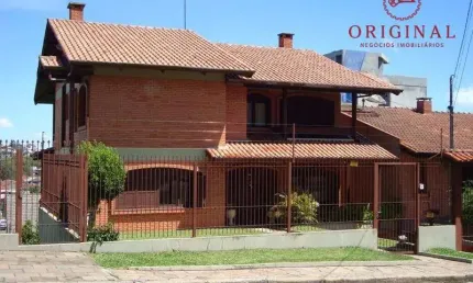 Casa com 3 quartos à venda na Rua Capitao Artemin Karam, 742, Colina Sorriso, Caxias do Sul por R$ 1.700.000
