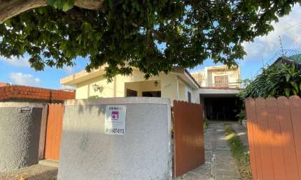 Casa com 2 quartos à venda na Rua Praia de Galinhos, 9195, Ponta Negra, Natal