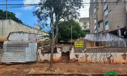 Terreno, comercial, central, 612 m², caído pra rua, ZC-4
