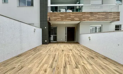Apartamento Garden para Venda em Florianópolis, Canto, 2 dormitórios, 1 suíte, 1 banheiro, 1 vaga