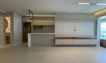 Apartamento para Venda em Florianópolis, Jardim Atlântico, 3 dormitórios, 1 suíte, 3 banheiros, 2 vagas