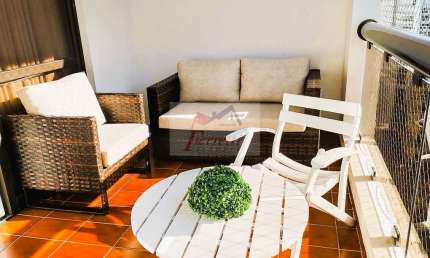 Apartamento com 1 dormitório à  150 metros da praia de Pitangueiras, Guarujá SP