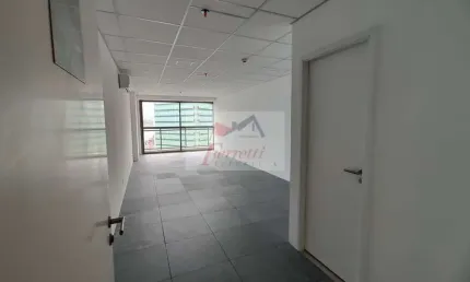Casa comercial para alugar na Rua Alexandre Gusmão, 11, Valongo, Santos