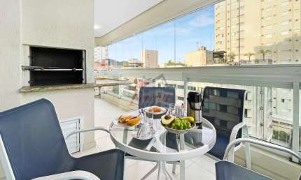 Apartamento com 4 suítes à venda na região da Brunela em Enseada, Guarujá/SP