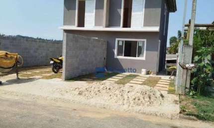 Casa com 2 dormitórios à venda, 68 m² por R$ 350.000 - Residencial Pastoreiro - Cotia/SP