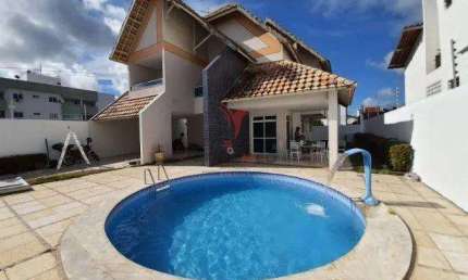 Casa em Cabedelo de 4 Quartos , 3 Vagas de Garagem Piscina terraço em L + jardineira