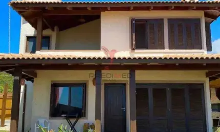 Casa a Venda na beira da Praia do Rosa Sul - SC BRASIL