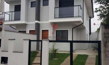Lindos sobrados a venda com 3 dormitórios sendo 1suíte com sacada, em Palhoça SC