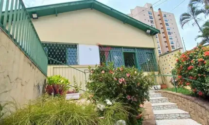 2 Casas com vocação Comercial ou Residencial na melhor região de Piracicaba