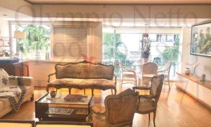 Lindo Apartamento  Reformado com 4 Quartos, 2 Suites, 4 Vagas , pronto a morar, no Jardins