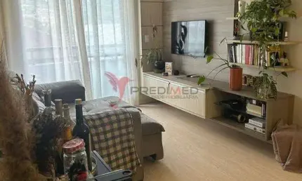 Apartamento semi mobilado , com sacada, localizado no centro de Jaguará do Sul