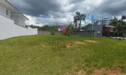Terreno à venda na Vila Paraiba, Guaratinguetá  por R$ 1.000.000
