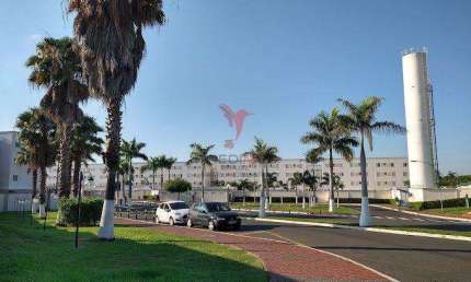 Vendo Apartamento no  Condomínio Clube Parque Paradiso