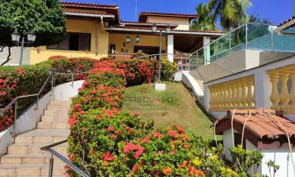 Sua Casa dos Sonhos em Lauro de Freitas num Condomínio Privilegiado!