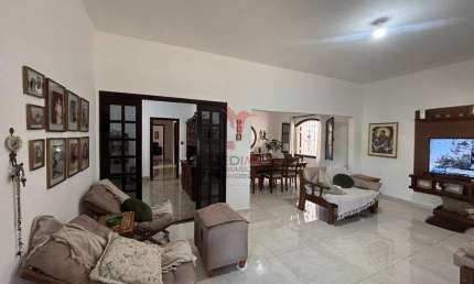 Casa com 3 quartos à venda no Jardim Paraíba, Aparecida  por R$ 2.500.000