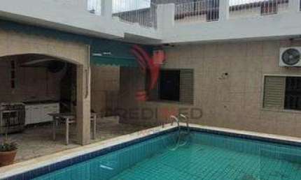 Casa com 3 quartos à venda no Jardim Paraíba, Aparecida  por R$ 1.100.000