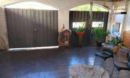 Venda de Casa no Itapuã em Piracicaba, aceita permuta