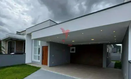 Casa com 3 Quartos e 2 banheiros à Venda, 116 m² por R$ 749.900