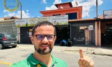 Sobrado com 4 dormitórios à venda, 211 m² por R$ 560.000,00 - Jardim Uirá - São José dos Campos/SP
