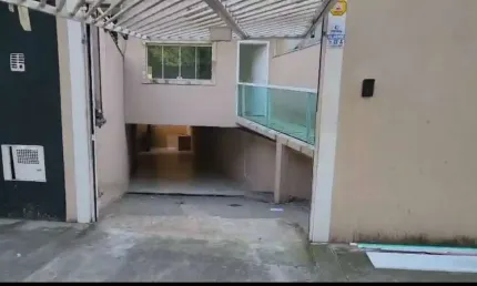 Casa com 3 quartos para alugar na Avenida Marcondes de Brito, Chácara Seis de Outubro, São Paulo
