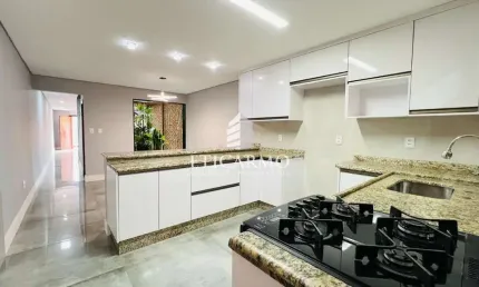 Casa com 3 quartos à venda na Manuel da Mata Sá, 399, Jardim Nossa Senhora do Carmo, São Paulo por R$ 750.000