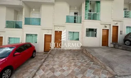 Casa em condomínio fechado com 2 quartos à venda na Avenida Tarumã, 238, Vila Pierina, São Paulo por R$ 470.000