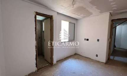 Apartamento com 2 quartos à venda na ubirajara vianna, 114, fazenda aricanduva, são paulo por r$ 350.000