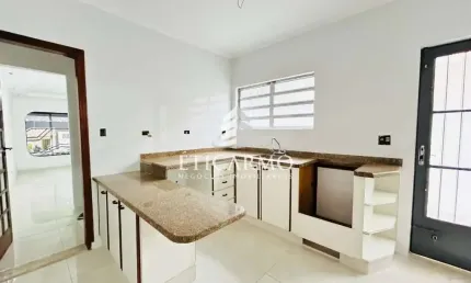 Casa com 3 quartos à venda na Rua Antônio Peres Mulla, 574, Vila Carrão, São Paulo por R$ 650.000