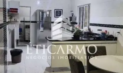 Casa com 3 quartos à venda na Rua Malva Silvestre, 50, Parque Savoy City, São Paulo por R$ 480.000
