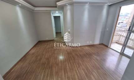 Apartamento com 2 quartos à venda na Rua Victório Santim, 2798, Vila Carmosina, São Paulo por R$ 255.000
