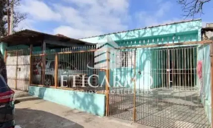 Casa com 3 quartos à venda na Alto Araguaia, 126, Vila Nhocune, São Paulo por R$ 450.000
