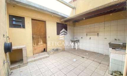 Casa com 3 quartos à venda na Deli, 26, Jardim Santo Antonio, São Paulo por R$ 400.000