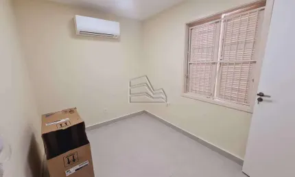 Sala comercial com 1 sala para alugar na Avenida Marechal Deodoro, Gonzaga, Santos