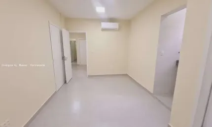 Sala comercial para alugar na Avenida Marechal Deodoro, 104, Gonzaga, Santos