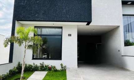 Sobrado com 3 dormitórios à venda, 190 m² por R$ 910.000,00 - Condomínio Horto F