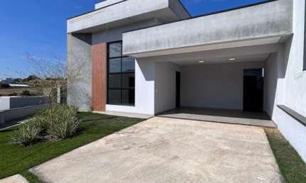 Casa com 3 dormitórios à venda, 156 m² por R$ 1.390.000,00 - Condomínio Park Gra