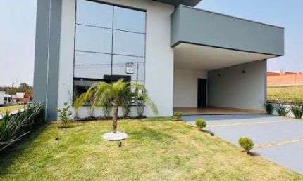 Casa com 3 dormitórios à venda, 162 m² por R$ 1.350.000,00 - Condomínio Park Gra