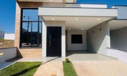 Casa com 2 dormitórios à venda, 100 m² por R$ 599.000 - Condomínio Villaggio Ipa