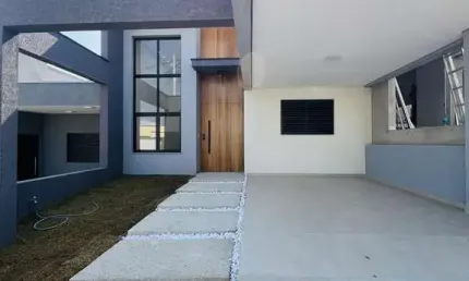 Casa com 3 dormitórios à venda, 107 m² por R$ 680.000 - Condomínio Horto Florest
