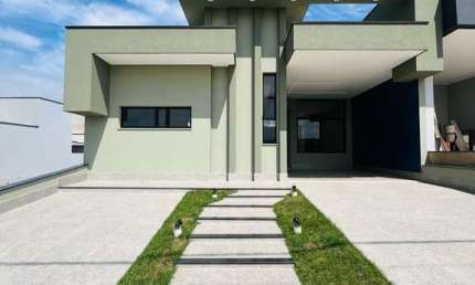 Casa com 3 dormitórios à venda, 150 m² por R$ 1.350.000,00 - Condomínio Park Gra
