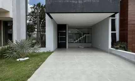 Sobrado com 3 dormitórios à venda, 220 m² por R$ 1.390.000 - Condomínio Terras d