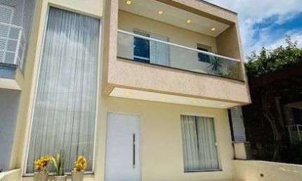 Sobrado com 3 dormitórios à venda, 160 m² por R$ 799.000,00 - Condomínio Horto F
