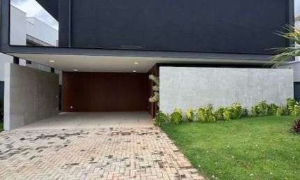 Sobrado com 4 dormitórios à venda, 355 m² por R$ 3.400.000,00 - Condomínio Alpha