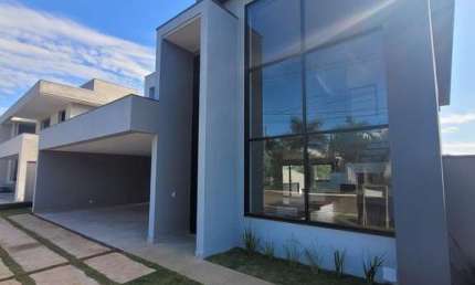 Sobrado com 4 dormitórios à venda, 327 m² por R$ 1.800.000 - Condomínio Evidence